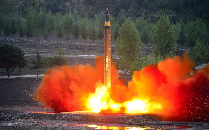 Şimali Koreya yenidən ballistik raketlər buraxıb