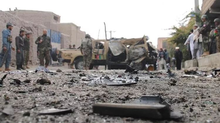 Əfqanıstanda yola döşənmiş minalar partladı: 8 YARALI