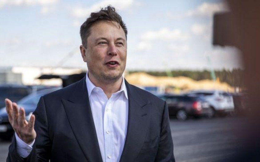 BMT-də “Twitter”dəki kütləvi ixtisarlara münasibət bildiriblər