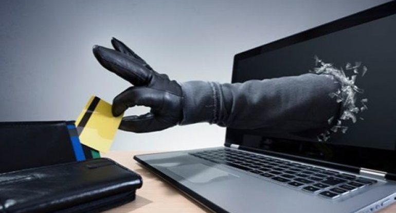 Sumqayıtda müştərinin bank hesabından pul oğurlanıb