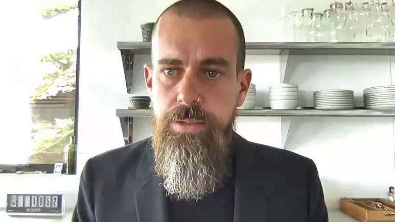 Jack Dorsey “Twitter”də işdən çıxarılmalara görə üzr istədi