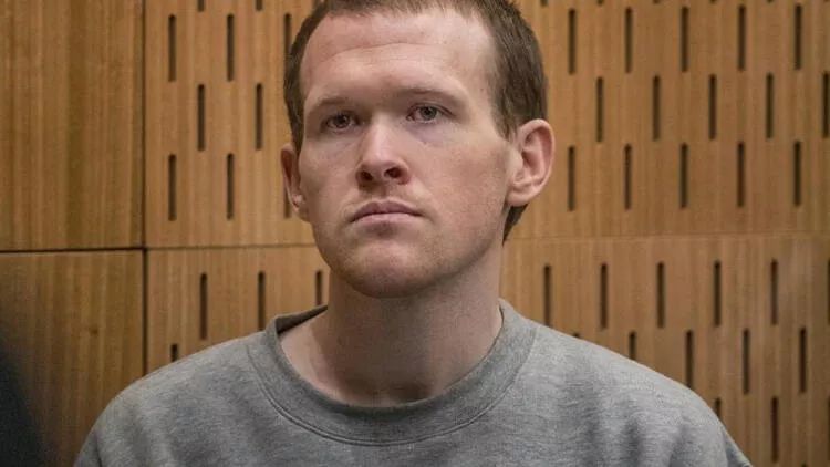 Yeni Zelandiyada məscidə hücum edən şəxs ömürlük həbs cəzasına məhkum edilib