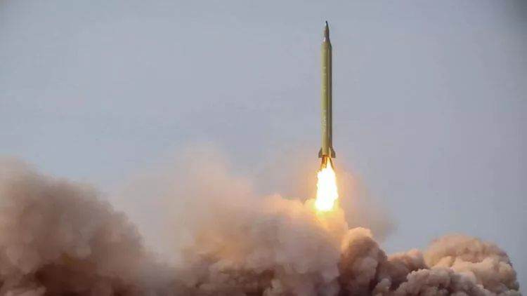 İran hipersəs raketi istehsal etdiyini açıqlayıb