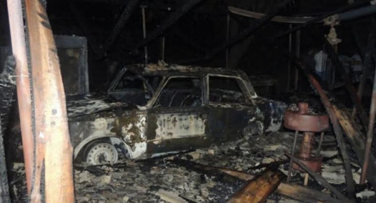 Şəki sakini öz avtomobilini yandırdı