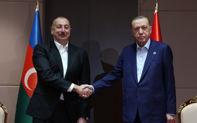 İlham Əliyev Özbəkistanda Rəcəb Tayyib Ərdoğanla görüşüb - YENİLƏNİB