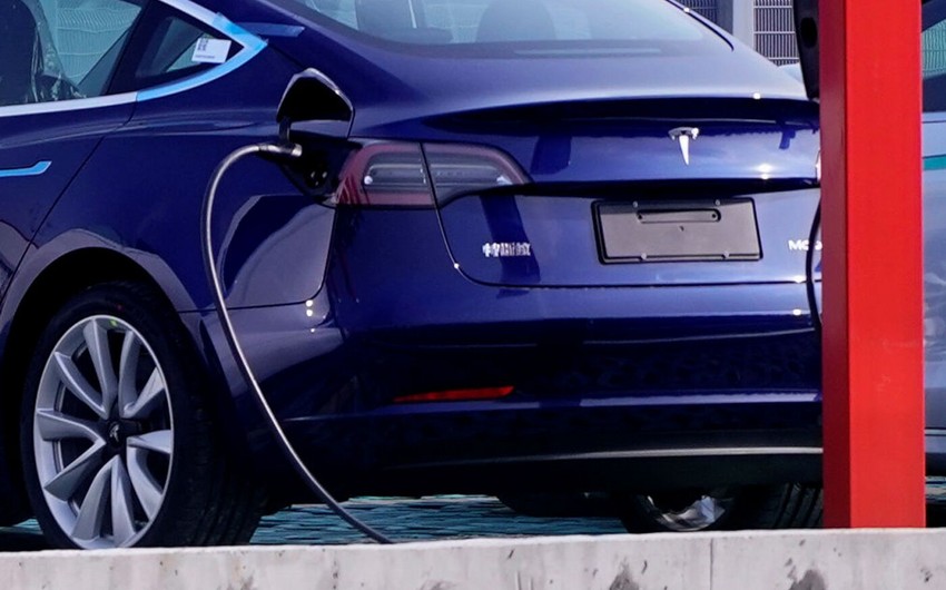 Elektromobillər üçün II və III səviyyə enerji doldurucuları idxal rüsumundan azad edilib