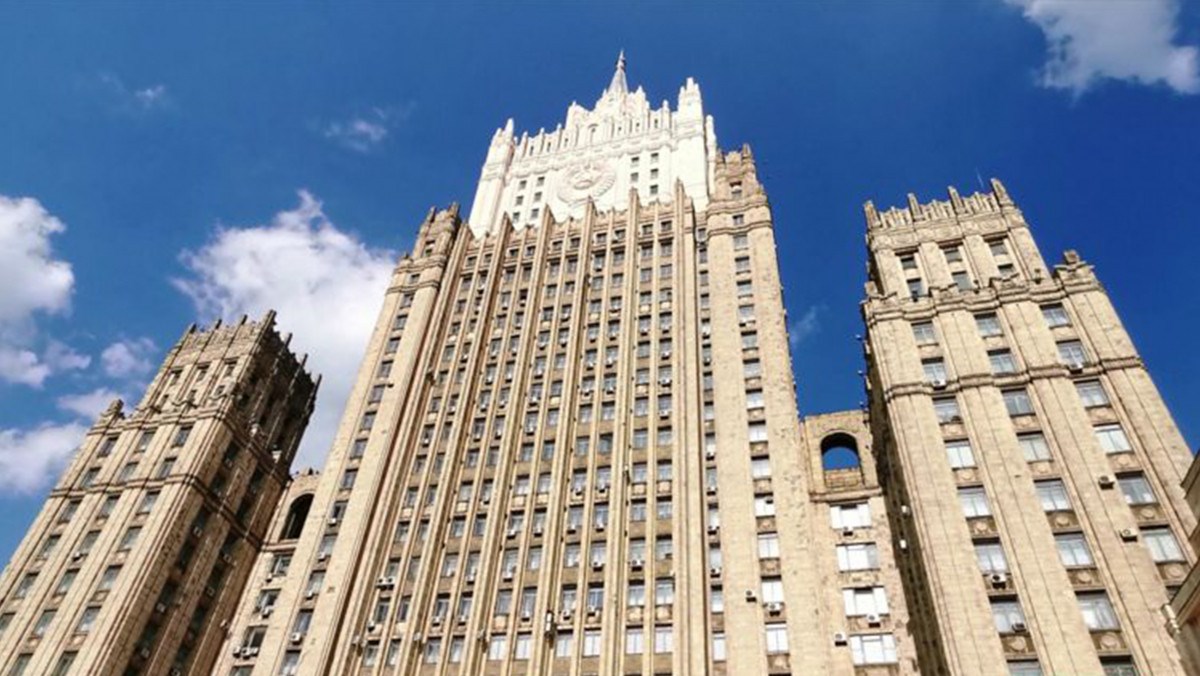 Rusiya XİN: Ukrayna ilə ilkin şərt olmadan dialoqa açığıq