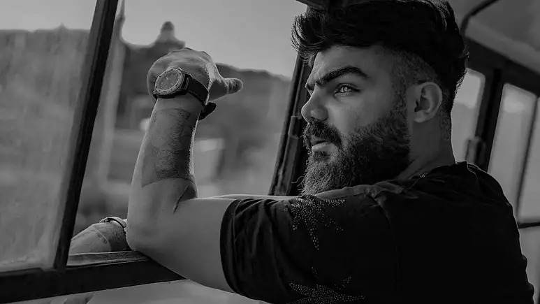 İranda reper Saman Yasin edam cəzasına məhkum edilib