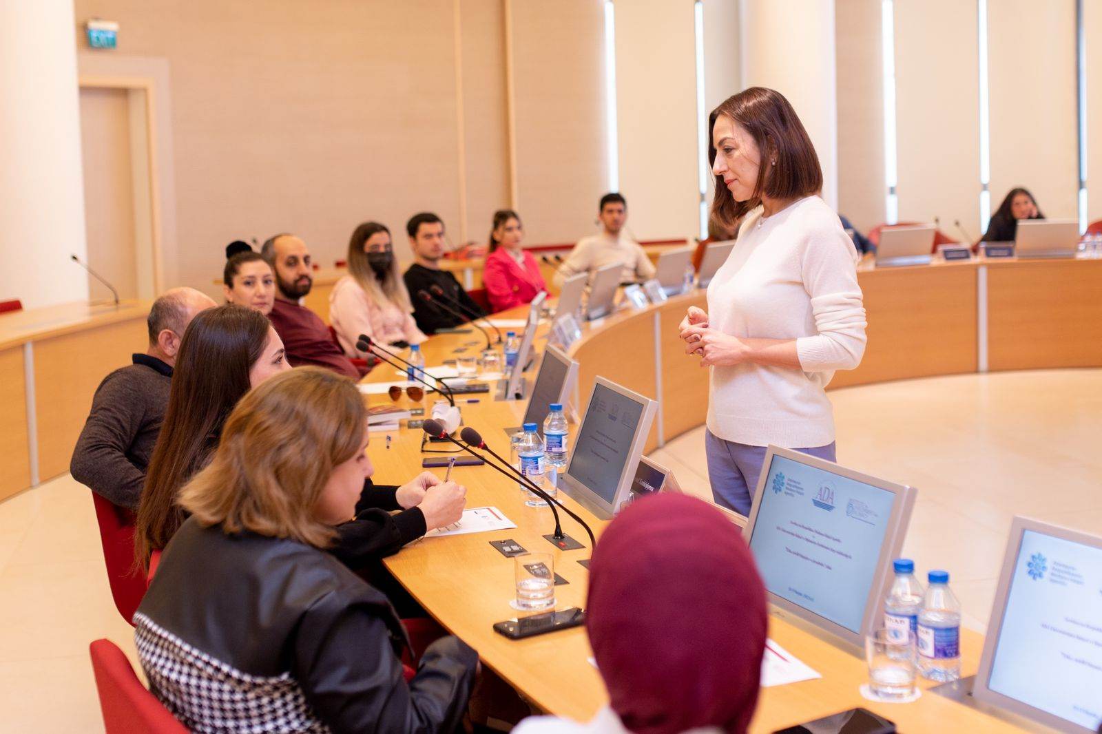 Jurnalistlər üçün “Etika, müəllif hüquqları və jurnalistika” mövzusunda təlimlərə başlanılıb