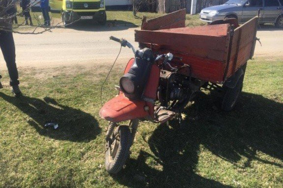 Lənkəranda axundu motosiklet vurub