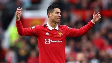 “Manchester United” Ronaldonun müqaviləsini ləğv etdi