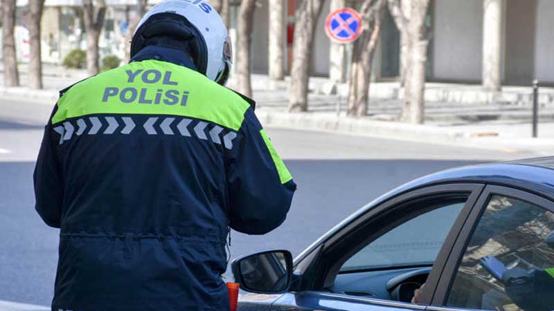 Sürücülərə xəbərdarlıq: 30 manat cərimə oluna bilərsiniz (VİDEO)