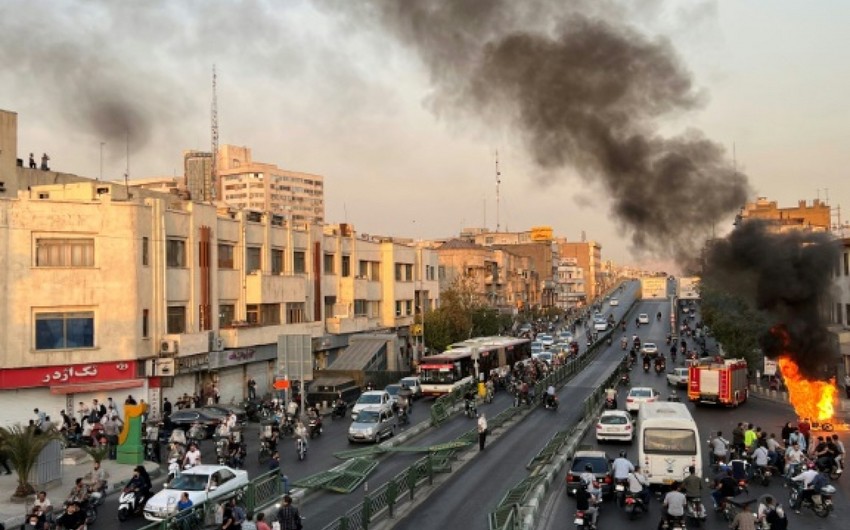 ABŞ institutu: “İranda yaxın vaxtlarda etiraz fəallığı və tətillərin artması gözlənilir”