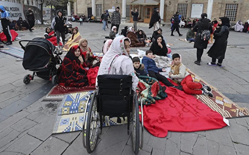 Число пострадавших при землетрясении в Турции возросло до 93 человек