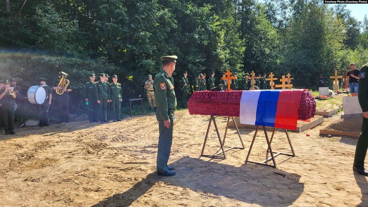 “Milçək kimi qırılırıq” - Rusiyanın bu kəndində çağırışçı qalmayıb