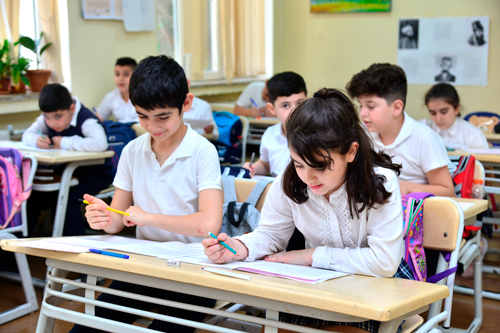 Gələn il təhsil müəssisələrində “Heydər Əliyev dərsləri” keçiriləcək