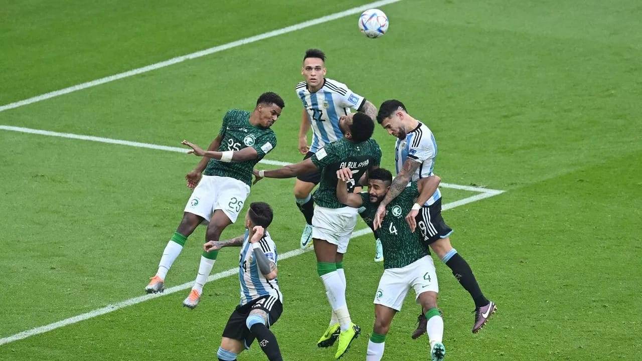 Səudiyyə Ərəbistanı futbolçuları üçün böyük hədiyyə: Rolls Royce Phantom