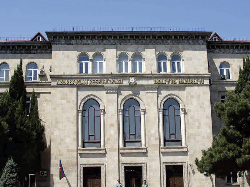 Ədliyyə Nazirliyinin strukturunda dəyişiklik edilib
