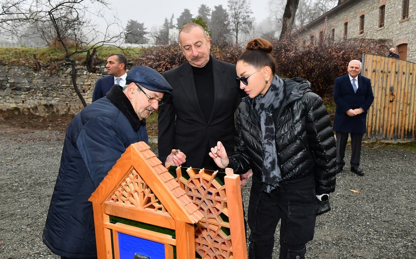 Prezident “Yuxarı Baş” Milli Tarix-Memarlıq Qoruğu ərazisində aparılan təmir-bərpa işləri ilə tanış olub - YENİLƏNİB