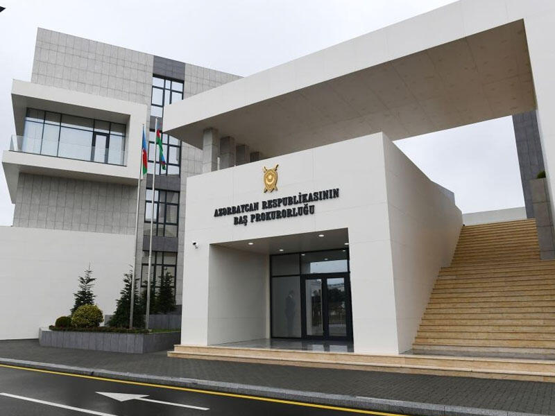 Şirkət rəhbəri əcnəbinin 3,5 milyonunu ələ keçirdi