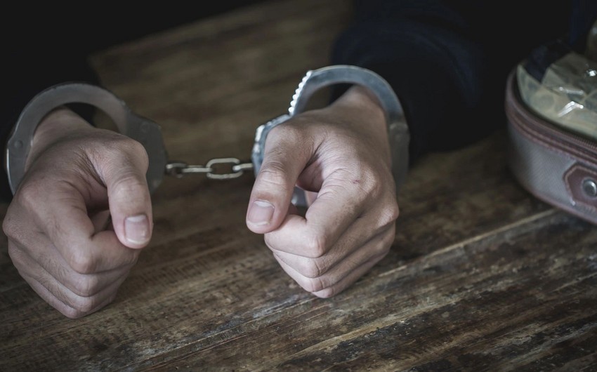 Sosial şəbəkədə vətəndaşı şantaj etməkdə şübhəli bilinən şəxs tutulub