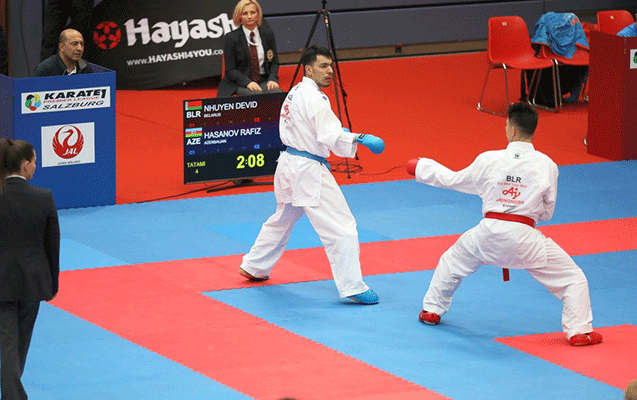 Azərbaycanlı idmançı ermənini məğlub etdi - Video