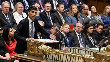 İngiltərə Baş naziri Sunak tətil dalğasını dayandırmaq üçün yeni qanun hazırladıqlarını açıqladı