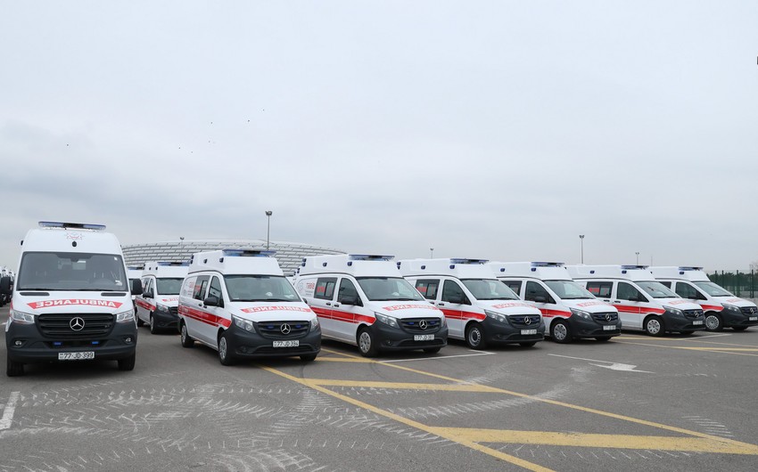 Azərbaycana 65 ədəd yeni təcili tibbi yardım avtomobili gətirilib