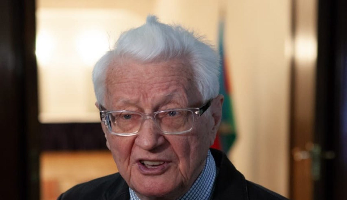 Vladimir Uxov: “Heydər Əliyevin mərdliyi, qətiyyətliliyi yaddaşımda qalıb”