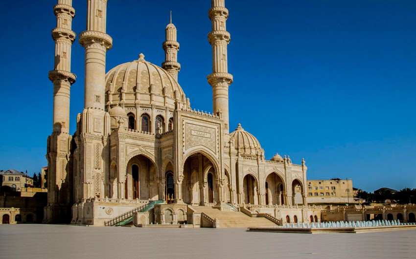 Məscidlərdə qadın dini ayin vəzifəsini icra etmək üçün 69 namizəd müraciət edib