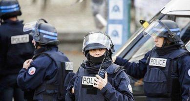 Fransada supermarketə balta ilə hücum edilib:  3 YARALI