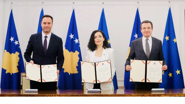 Kosovo Aİ-yə üzvlük üçün ərizə imzalayıb