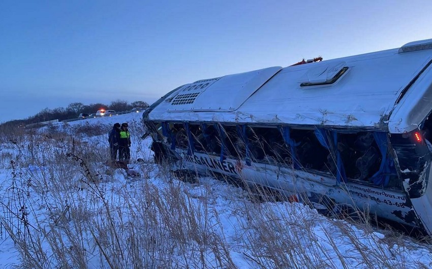 Rusiyada avtobusun qəzaya uğraması nəticəsində ölənlərin sayı 8-ə çatıb