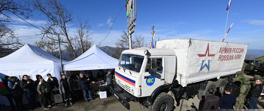 Şuşa-Xankəndi yolunda sülhməramlıların növbəti avtomobilləri maneəsiz şəkildə keçib