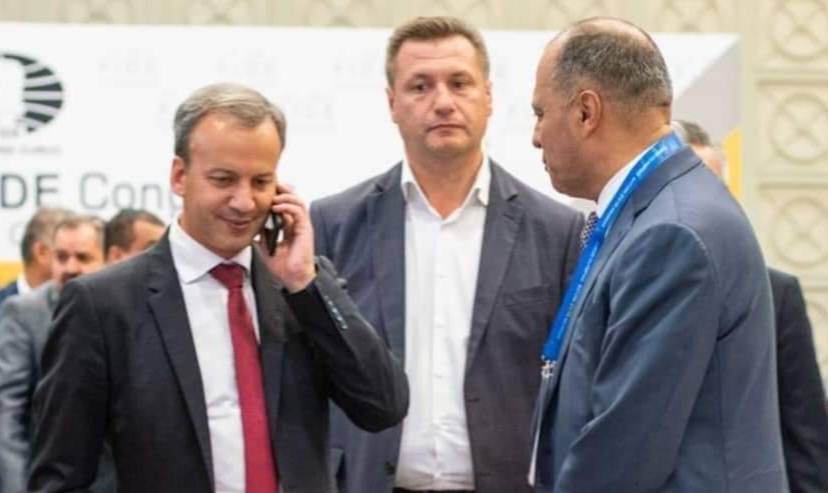 SOCAR rəsmisi Vasif Talıbovun oğlunun pulunu ofşora daşıyır, Putinin köməkçisinin qarşısında isə... - İDDİA+FOTO