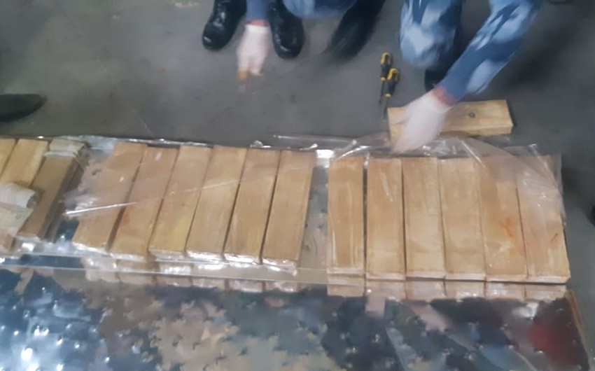 İrandan Azərbaycana 37 kiloqram narkotik keçirilməsinin qarşısı alınıb