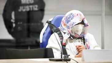 97 yaşlı keçmiş nasist katib 2 il müddətinə azadlıqdan məhrum edildi