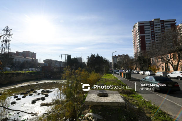 Nizami rayonunda nəhəng tələ: Bina üçün qazılan bünövrə hər an qəbir ola bilər - FOTO