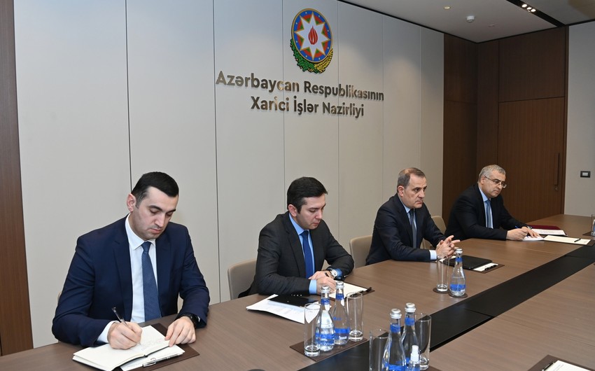 Ceyhun Bayramov BQXK-nın Azərbaycandakı Nümayəndəliyinin rəhbəri ilə görüşüb