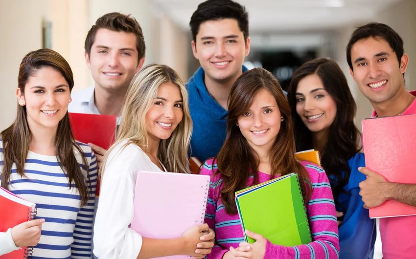 Azərbaycanda təhsil alan əcnəbilərin sayı açıqlanıb