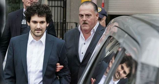 FTX-nin qurucusu 250 milyon dollar girov qarşılığında sərbəst buraxılacaq