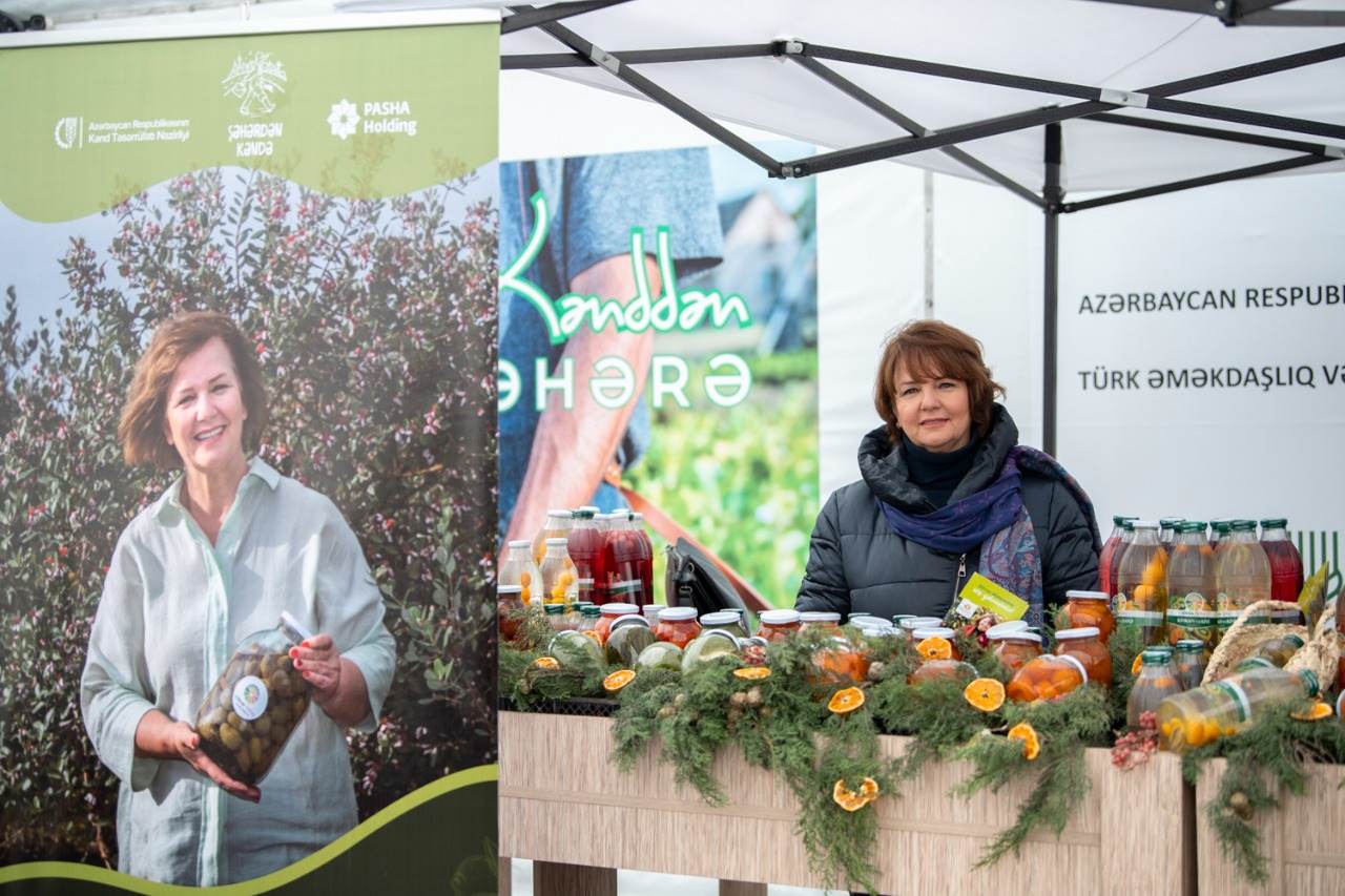 “Kənddən Şəhərə” Yeni il yarmarkasında aqroturizm təsərrüfatlarının təqdimatı baş tutub
