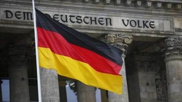 Almaniyada səsvermə yaşının 16-ya endirilməsi təklif edi̇li̇b