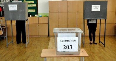 KKTC-də yerli seçkilərdə səsvermə prosesi başlayıb