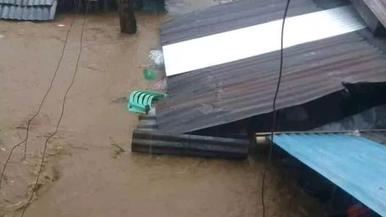 Filippində daşqın nəticəsində ölənlərin sayı 13-ə çatıb