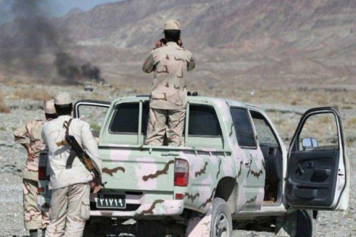 İranda qaçaqmalçılarla atışma olub, polis öldürülüb