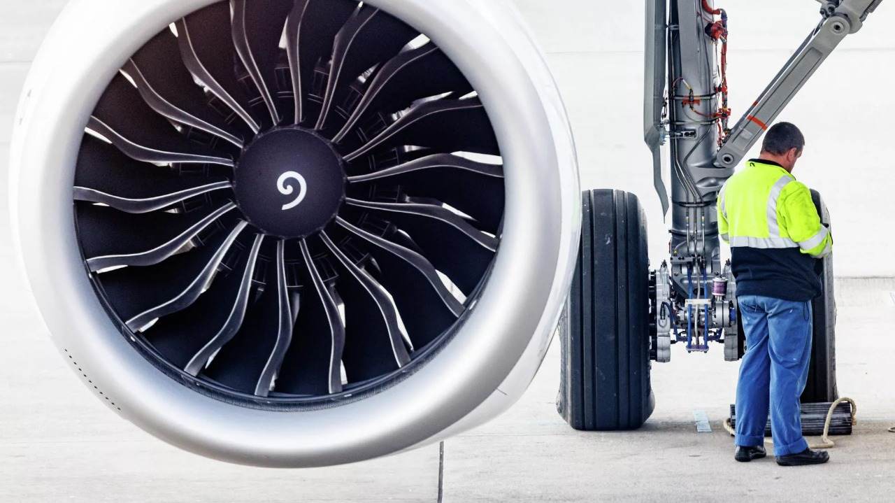 İran 4 “Airbus” təyyarəsi aldı