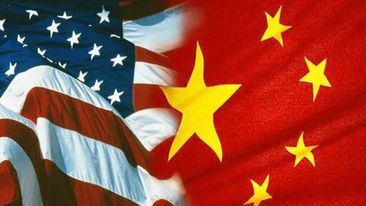 Çin qırıcısı ABŞ təyyarəsinə 6 metr yaxınlaşıb