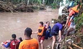 Filippində daşqınlar nəticəsində ölənlərin sayı 44-ə çatıb