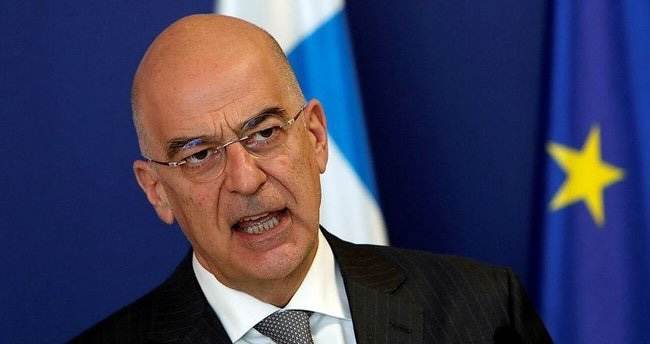 Yunanıstanda nazir monastırda yıxıldı